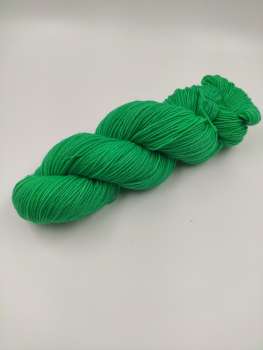 Semisolid  ***    KELLY GREEN